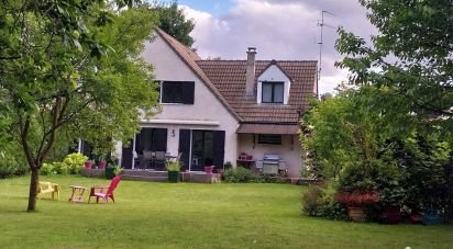 House 7 rooms of 133 m² in Claye-Souilly (77410)