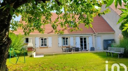 Traditional house 6 rooms of 122 m² in Bondoufle (91070)