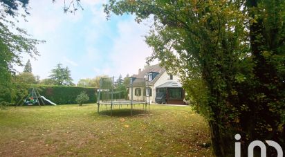 Traditional house 5 rooms of 146 m² in Orvilliers (78910)