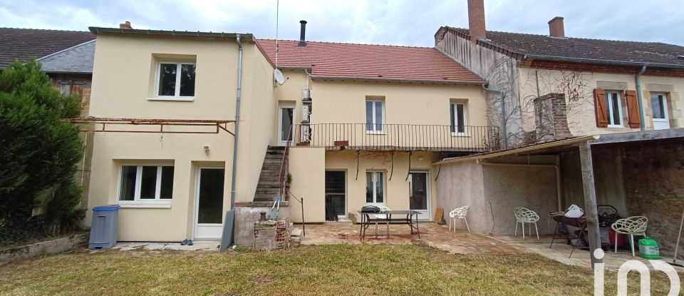 Maison de ville 10 pièces de 230 m² à Bézenet (03170)