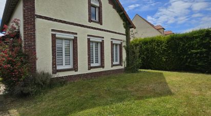 House 4 rooms of 105 m² in Agnetz (60600)