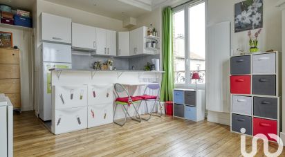 Apartment 3 rooms of 43 m² in Bois-Colombes (92270)