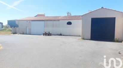 Traditional house 7 rooms of 160 m² in Brem-sur-Mer (85470)