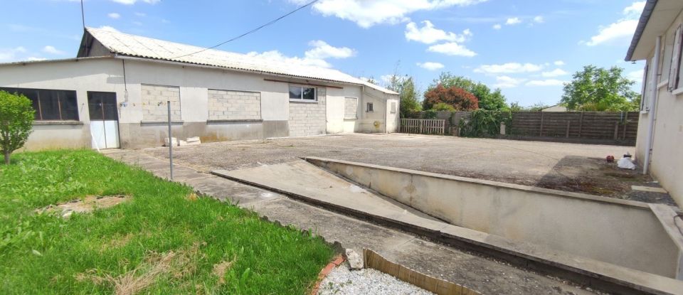 Maison 5 pièces de 94 m² à Sillars (86320)