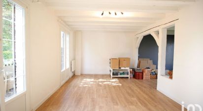 House 6 rooms of 160 m² in Bréval (78980)