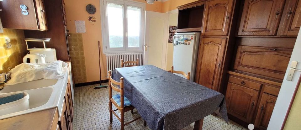 Traditional house 5 rooms of 117 m² in Lannion (22300)