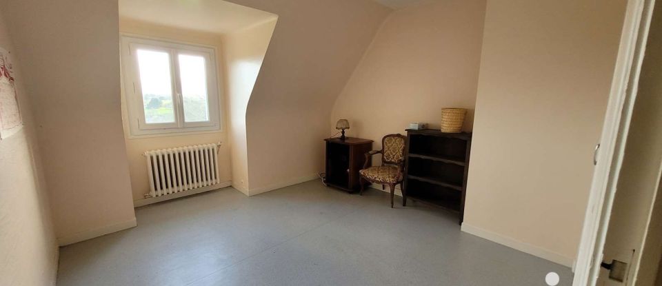 Traditional house 5 rooms of 117 m² in Lannion (22300)