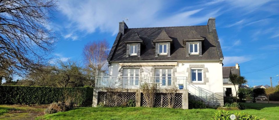 Traditional house 5 rooms of 117 m² in Lannion (22300)