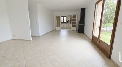 Maison 3 pièces de 84 m² à Candé-sur-Beuvron (41120)