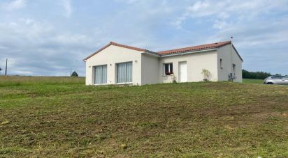 House 5 rooms of 114 m² in Saint-Priest-Taurion (87480)