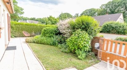 House 6 rooms of 137 m² in Montigny-le-Bretonneux (78180)