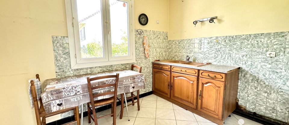 House 4 rooms of 83 m² in Bombon (77720)