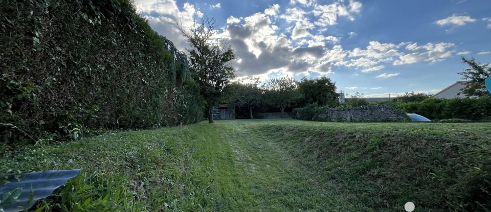 Terrain de 905 m² à Celles-sur-Belle (79370)