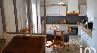 Maison traditionnelle 6 pièces de 138 m² à Castres (81100)