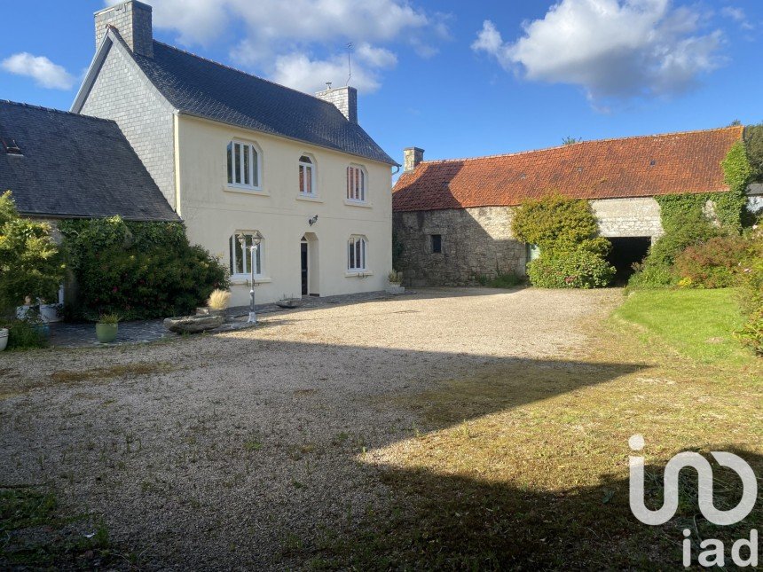 Maison de campagne 10 pièces de 184 m² à Plouégat-Moysan (29650)