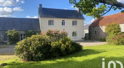 Country home 10 rooms of 184 m² in Plouégat-Moysan (29650)