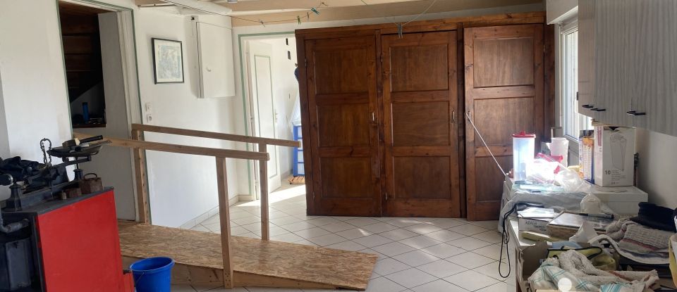 Maison de campagne 10 pièces de 184 m² à Plouégat-Moysan (29650)