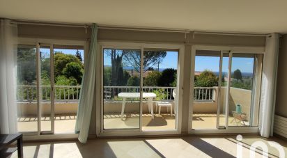 Maison traditionnelle 10 pièces de 290 m² à Aix-en-Provence (13090)