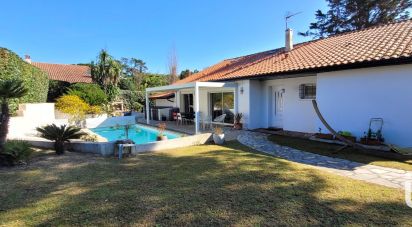 House 7 rooms of 143 m² in Anglet (64600)