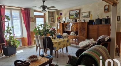 Country house 4 rooms of 85 m² in Vançais (79120)