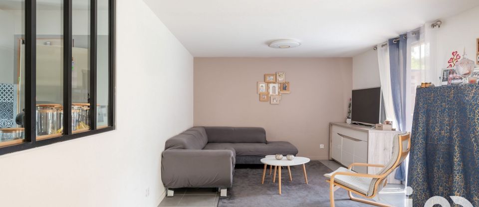 Maison 5 pièces de 95 m² à Moirans (38430)