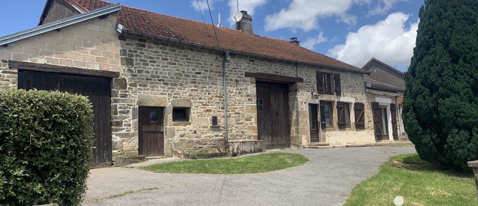 Maison de village 4 pièces de 121 m² à Rougeux (52500)