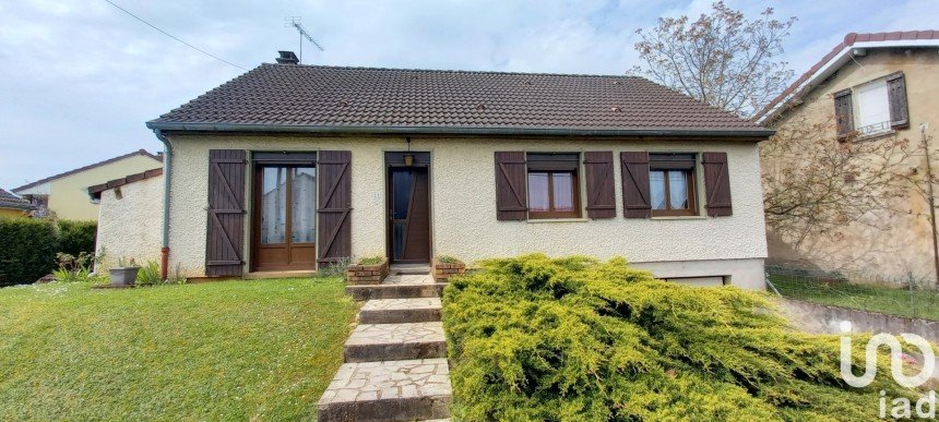 Maison 4 pièces de 84 m² à Chaumont (52000)