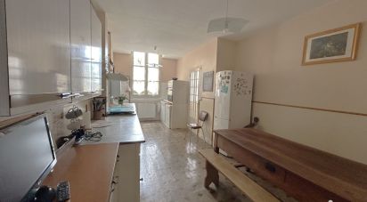 House 5 rooms of 118 m² in Saint-Cyprien (24220)