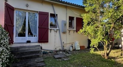 Traditional house 4 rooms of 67 m² in Mérignac (33700)