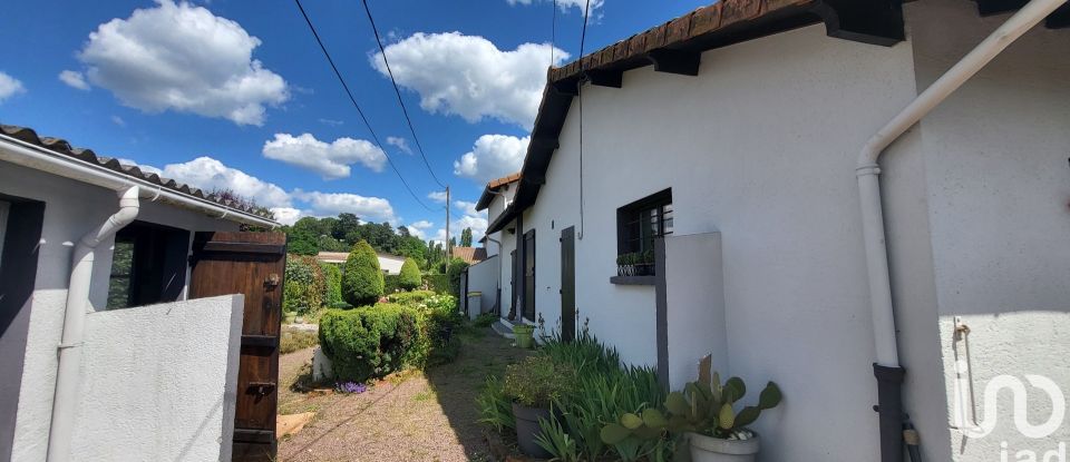 Maison d’architecte 8 pièces de 166 m² à Cholet (49300)