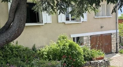 House 5 rooms of 125 m² in Forcalquier (04300)