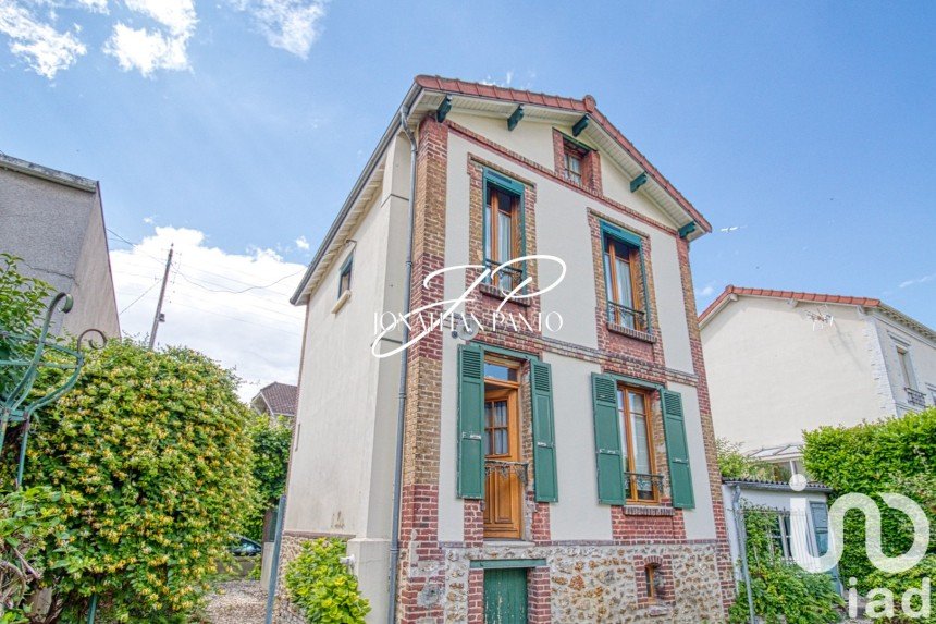 House 4 rooms of 74 m² in Deuil-la-Barre (95170)