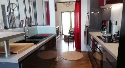 Maison 6 pièces de 95 m² à Bourg-lès-Valence (26500)