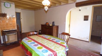 House 3 rooms of 70 m² in Montlevon (02330)