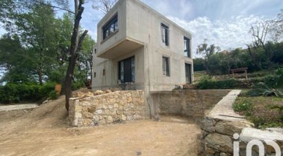 House 5 rooms of 180 m² in Grasse (06130)