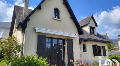 House 5 rooms of 122 m² in Sillé-le-Guillaume (72140)