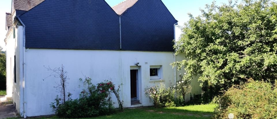 House 7 rooms of 173 m² in Guiscriff (56560)