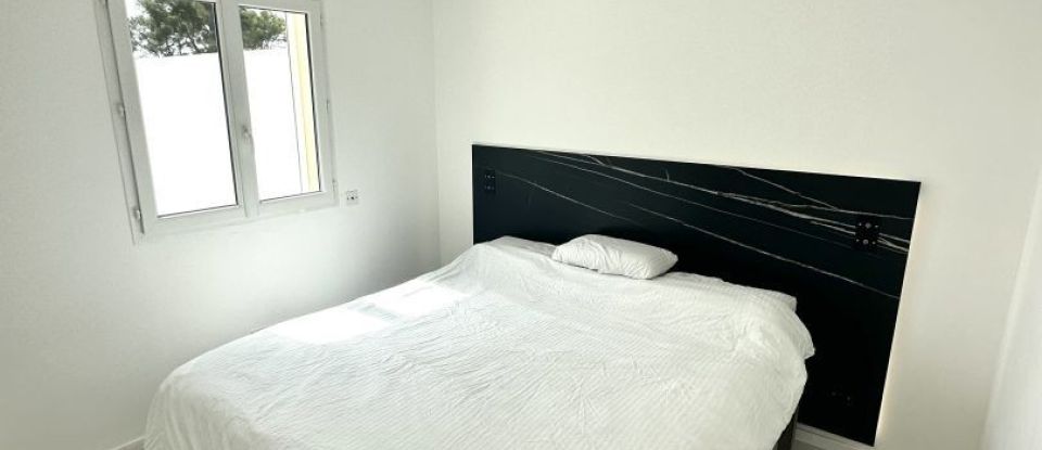 Apartment 3 rooms of 56 m² in Carqueiranne (83320)