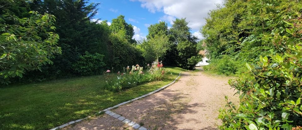 Maison traditionnelle 6 pièces de 157 m² à Saint-Avaugourd-des-Landes (85540)