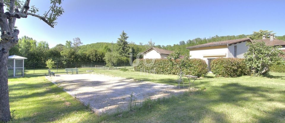 House 11 rooms of 665 m² in Montégut-Arros (32730)