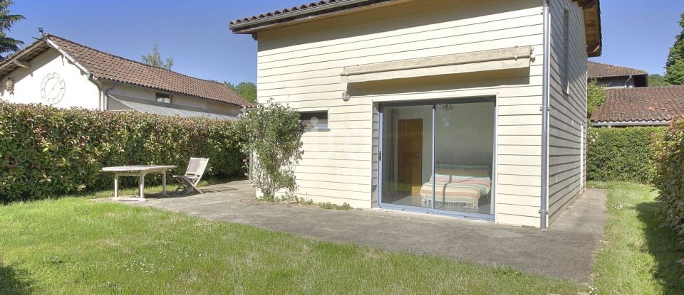 House 11 rooms of 665 m² in Montégut-Arros (32730)