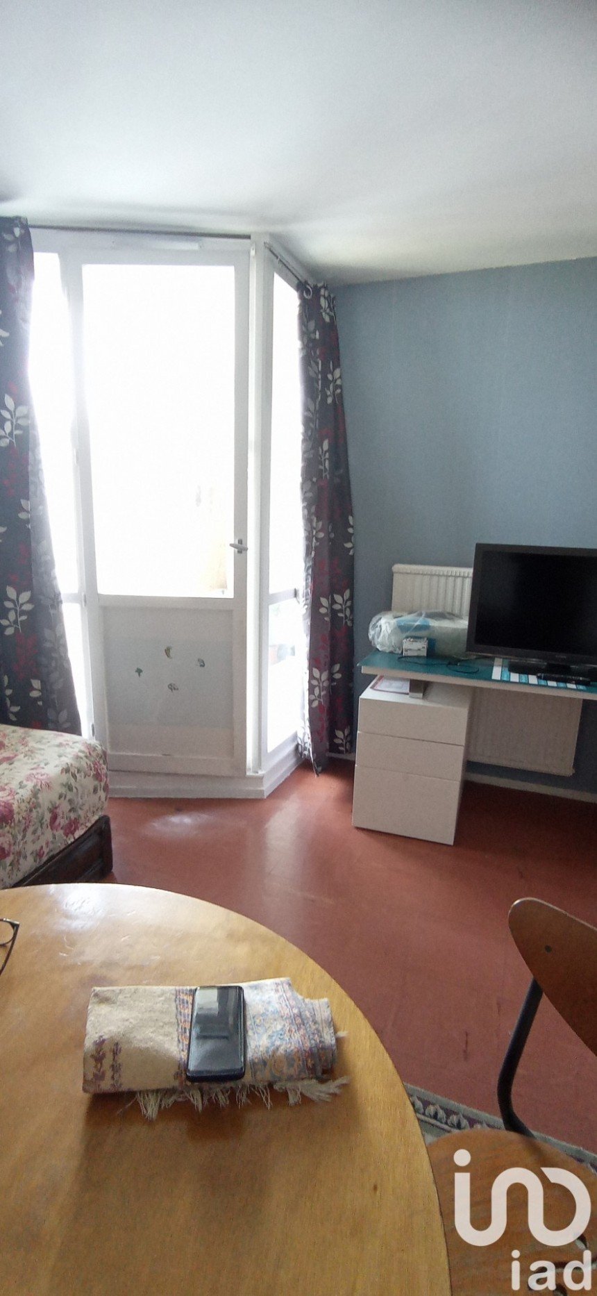 Studio 1 room of 30 m² in Thiais (94320)