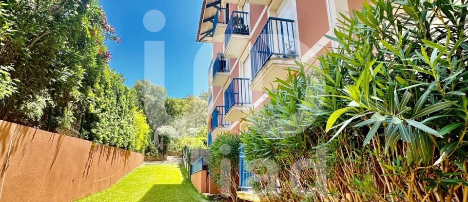 Apartment 4 rooms of 80 m² in Cavalaire-sur-Mer (83240)