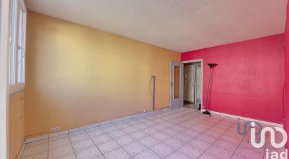 Apartment 3 rooms of 53 m² in Crosne (91560)