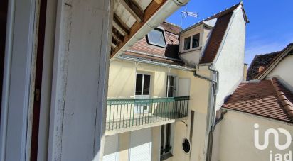 Apartment 4 rooms of 78 m² in Auxerre (89000)
