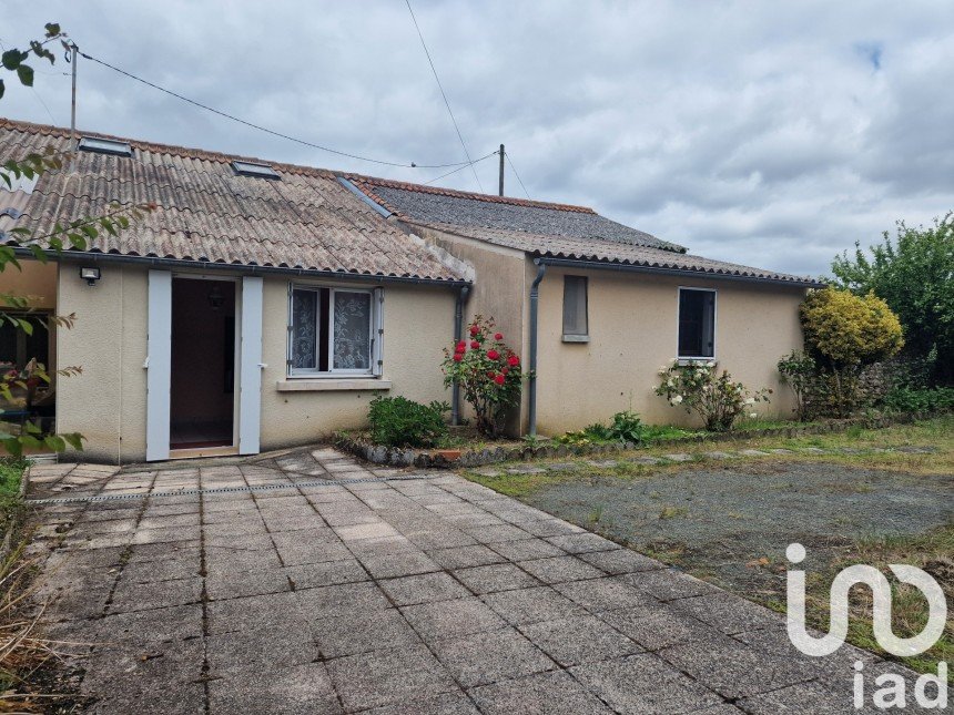 Maison 4 pièces de 75 m² à Saint-Jouin-de-Marnes (79600)