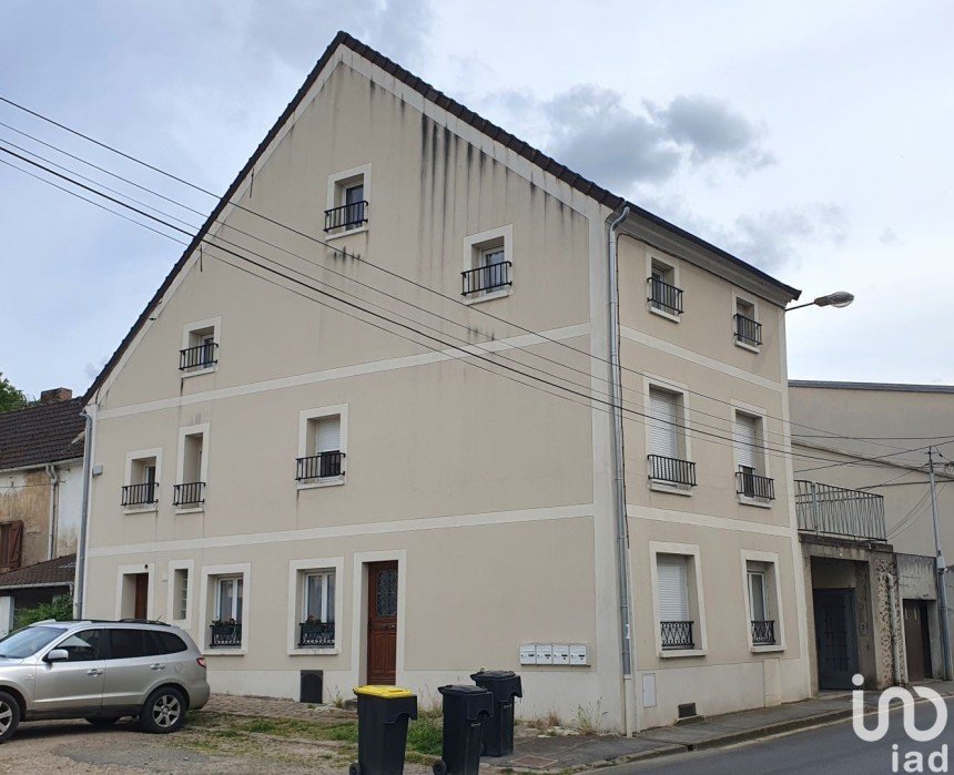 Building in La Ferté-sous-Jouarre (77260) of 220 m²