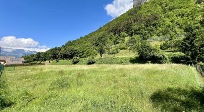 Terrain de 2 630 m² à FAVERGES (74210)