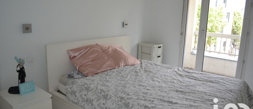 Appartement 2 pièces de 57 m² à Paris (75020)