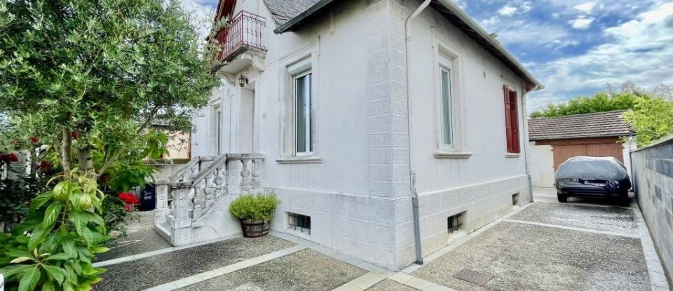 Maison 5 pièces de 142 m² à Tarbes (65000)